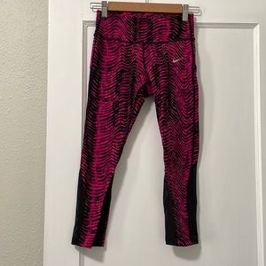 Nike Dri-Fit crop Running Pant